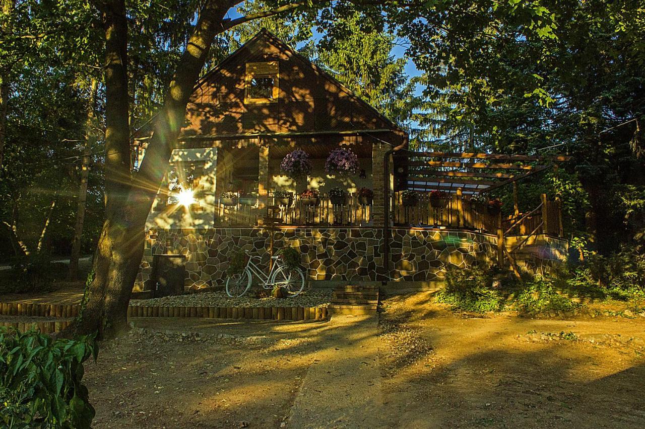 Cityside Cottage Eger Exterior foto